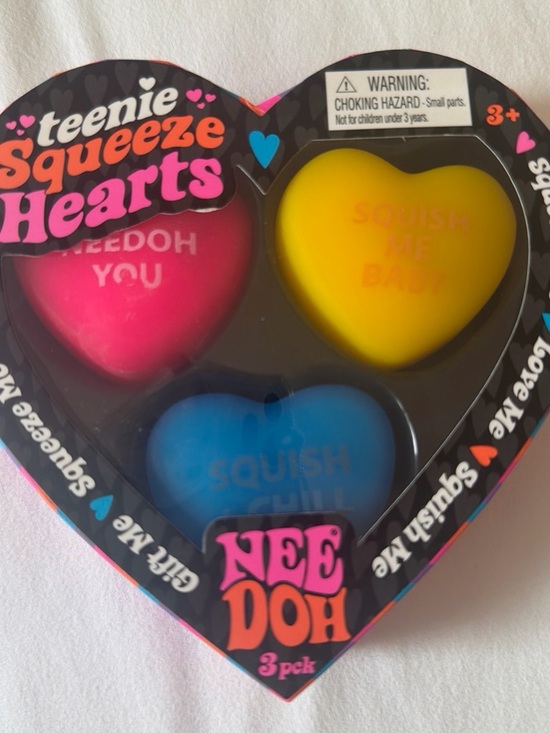 Other - Teenie Squeeze Hearts 3-Pack - Pink, Yellow, Blue